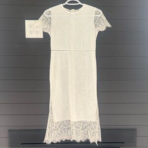 Elegant White Lace Dress